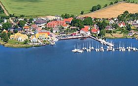 Hotel-&Ferienanlage Kapitäns-Häuser Breege